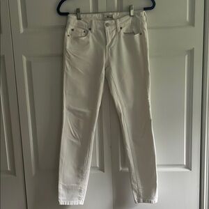 Vineyard Vines White Jeans